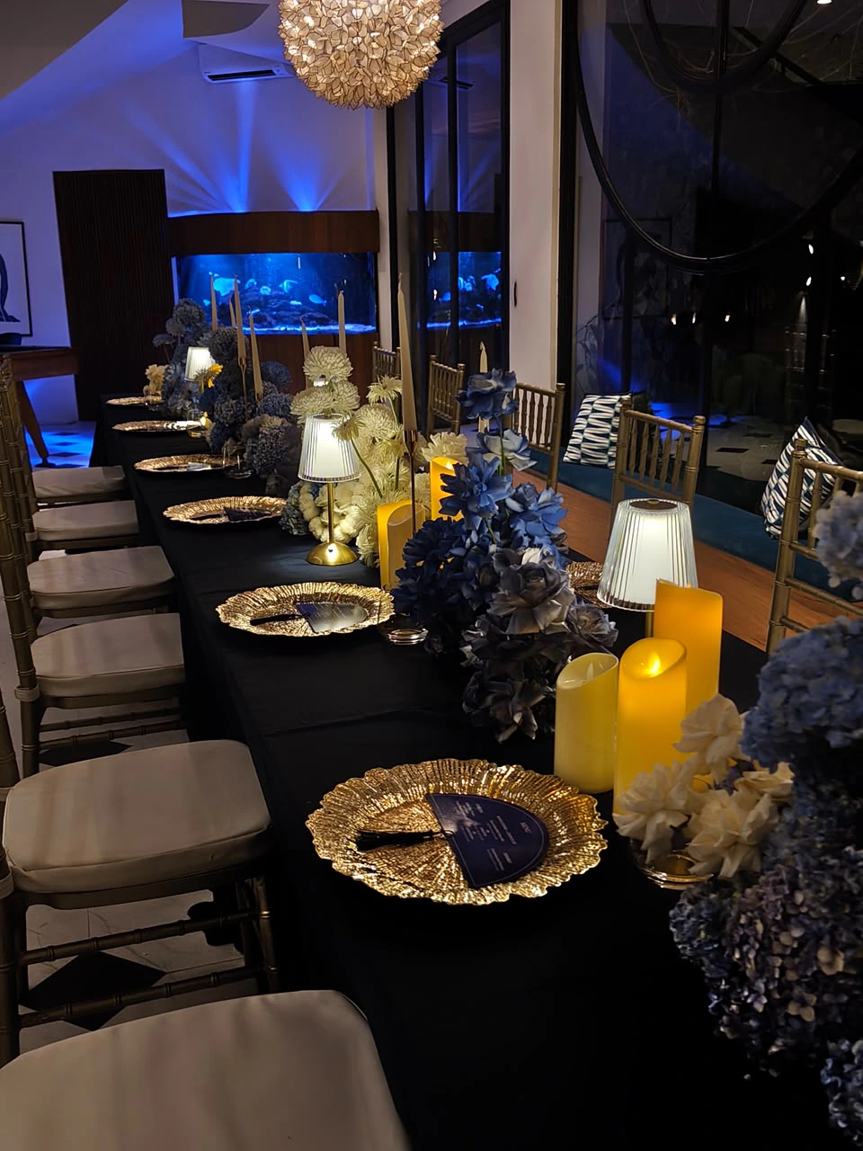 An evening dining table with flowers and candlelight